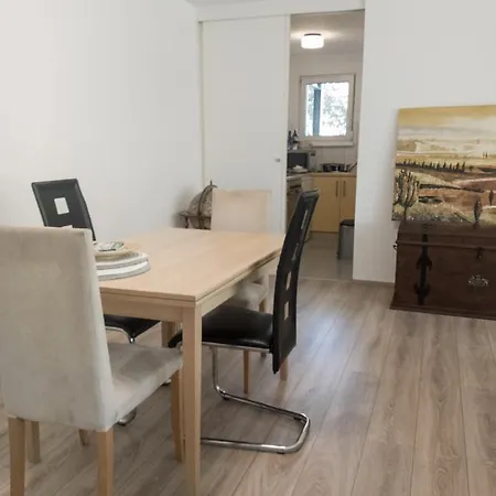 Ruhige Ferienwohnung Am Herzzentrum Apartment Leipzig